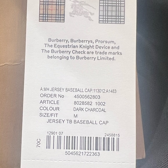 (NWT) Men’s Authentic Burberry Cap (Size Medium) - Picture 8 of 8